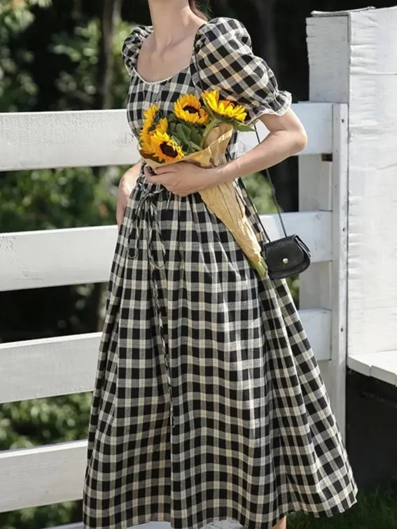 B&W gingham lace up dress