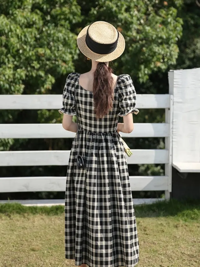 B&W gingham lace up dress