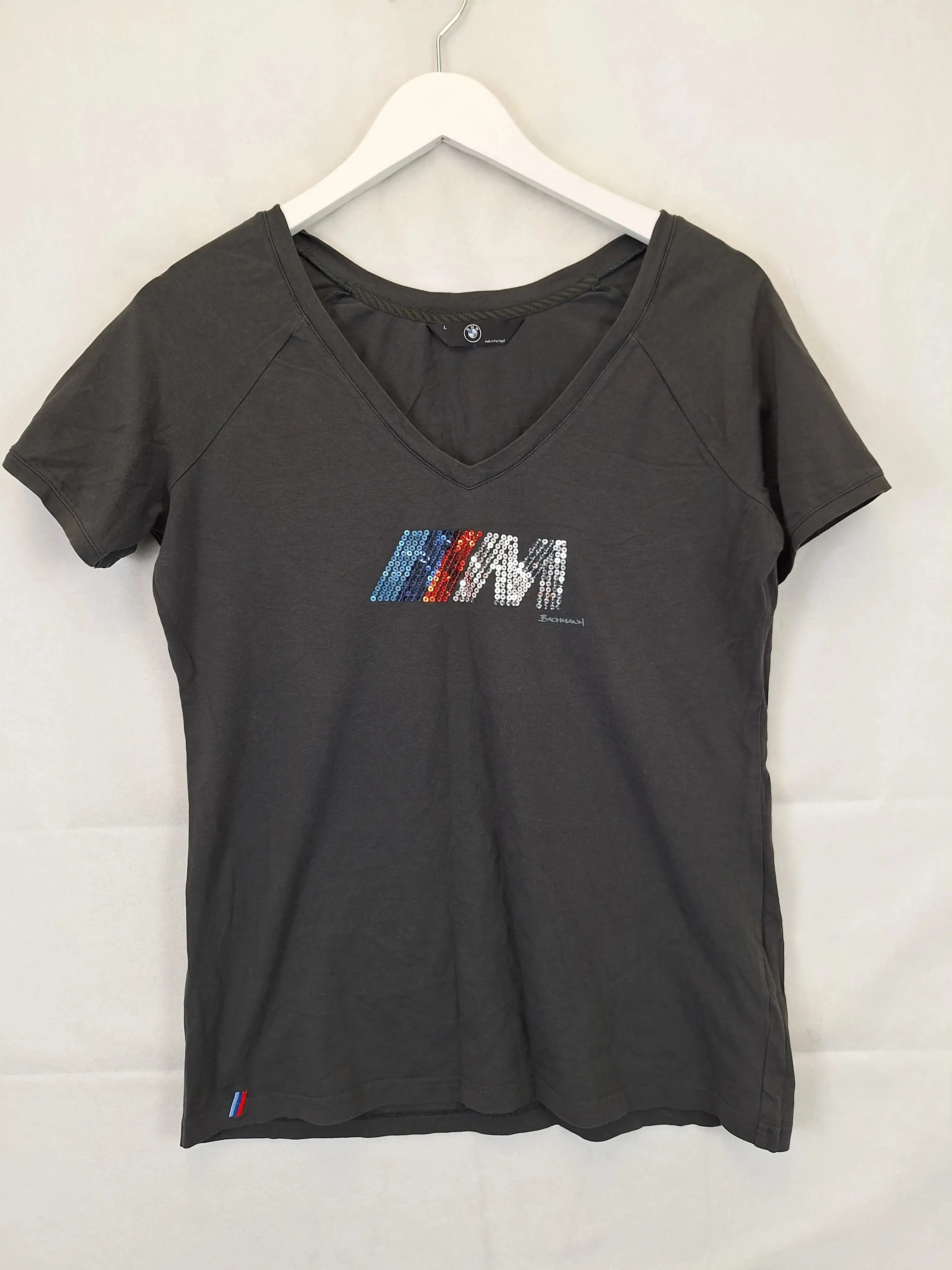 BMW Essential V Neck Sequin T-shirt Size L