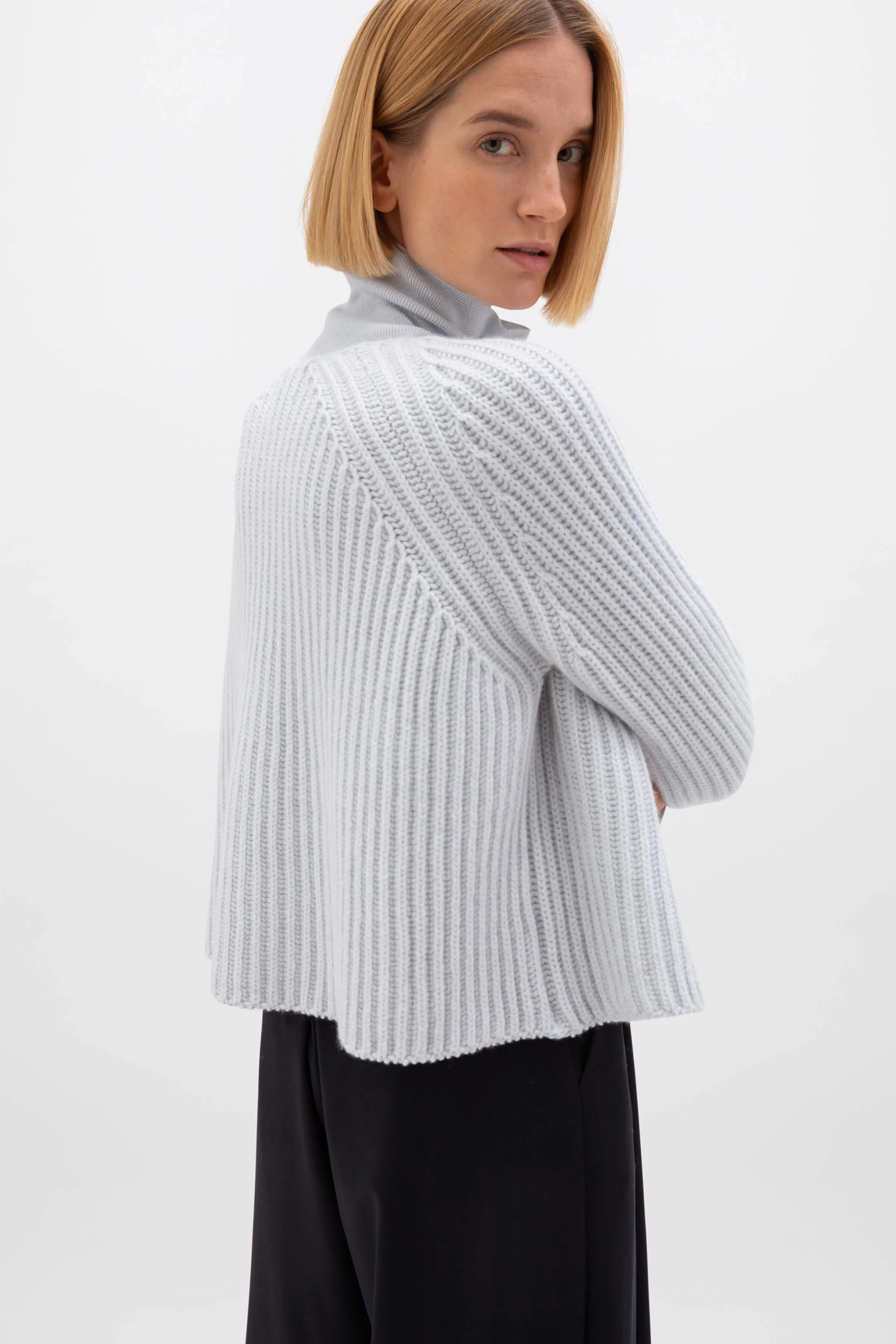 Cropped Ribbed Cashmere Jumper