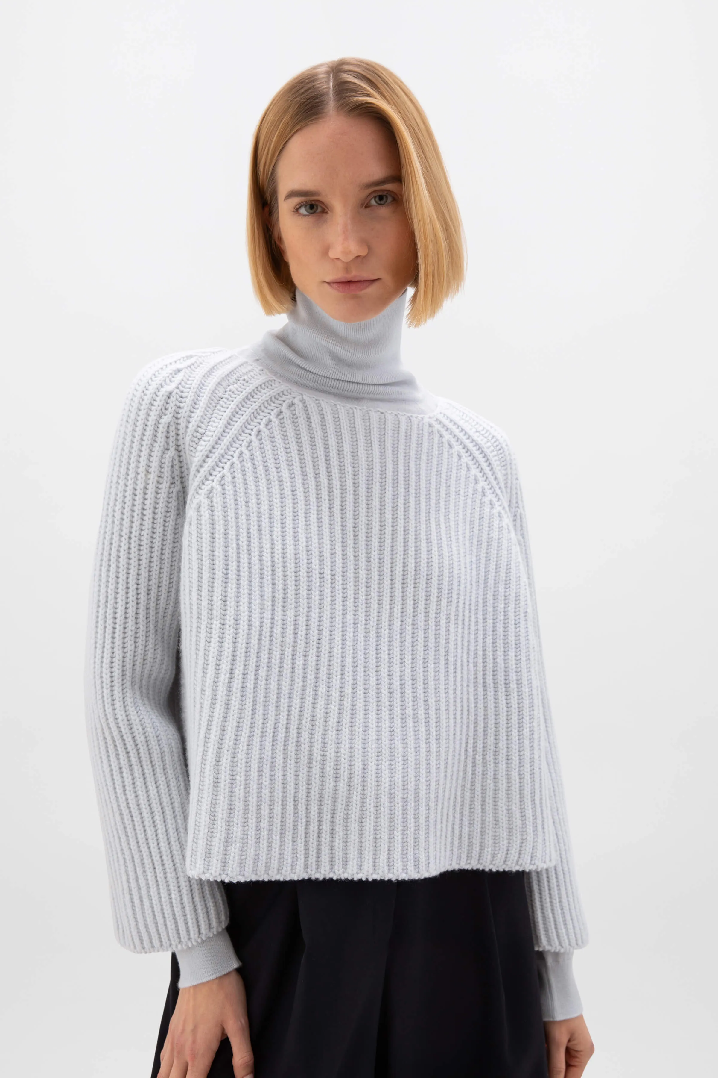 Cropped Ribbed Cashmere Jumper