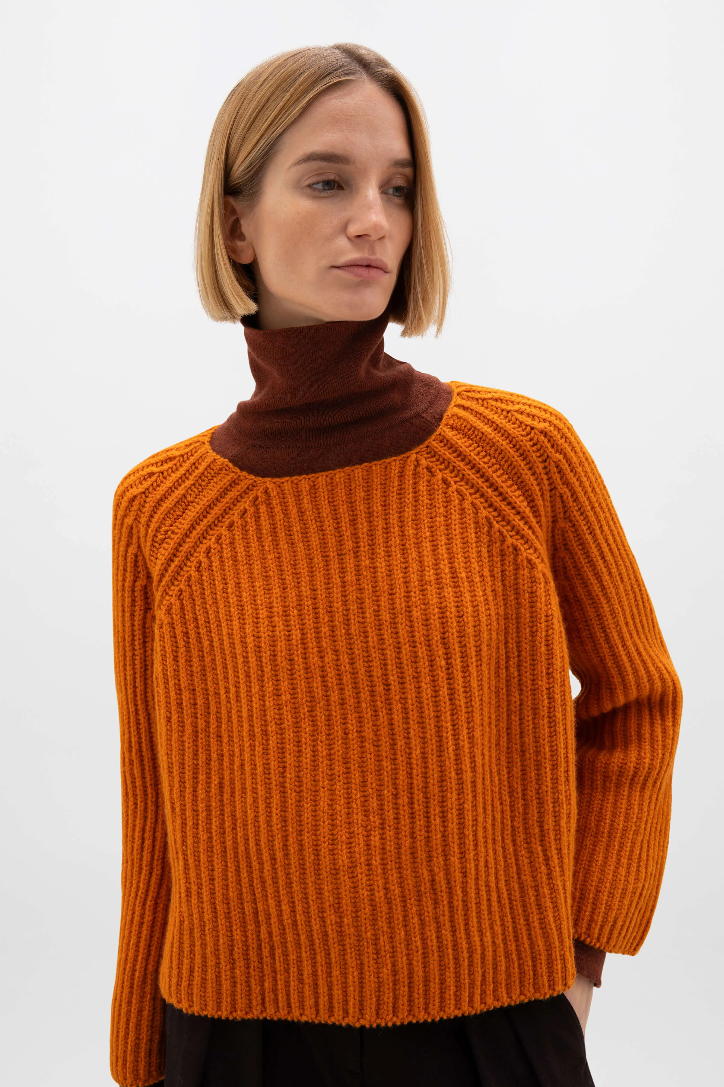 Cropped Ribbed Cashmere Jumper