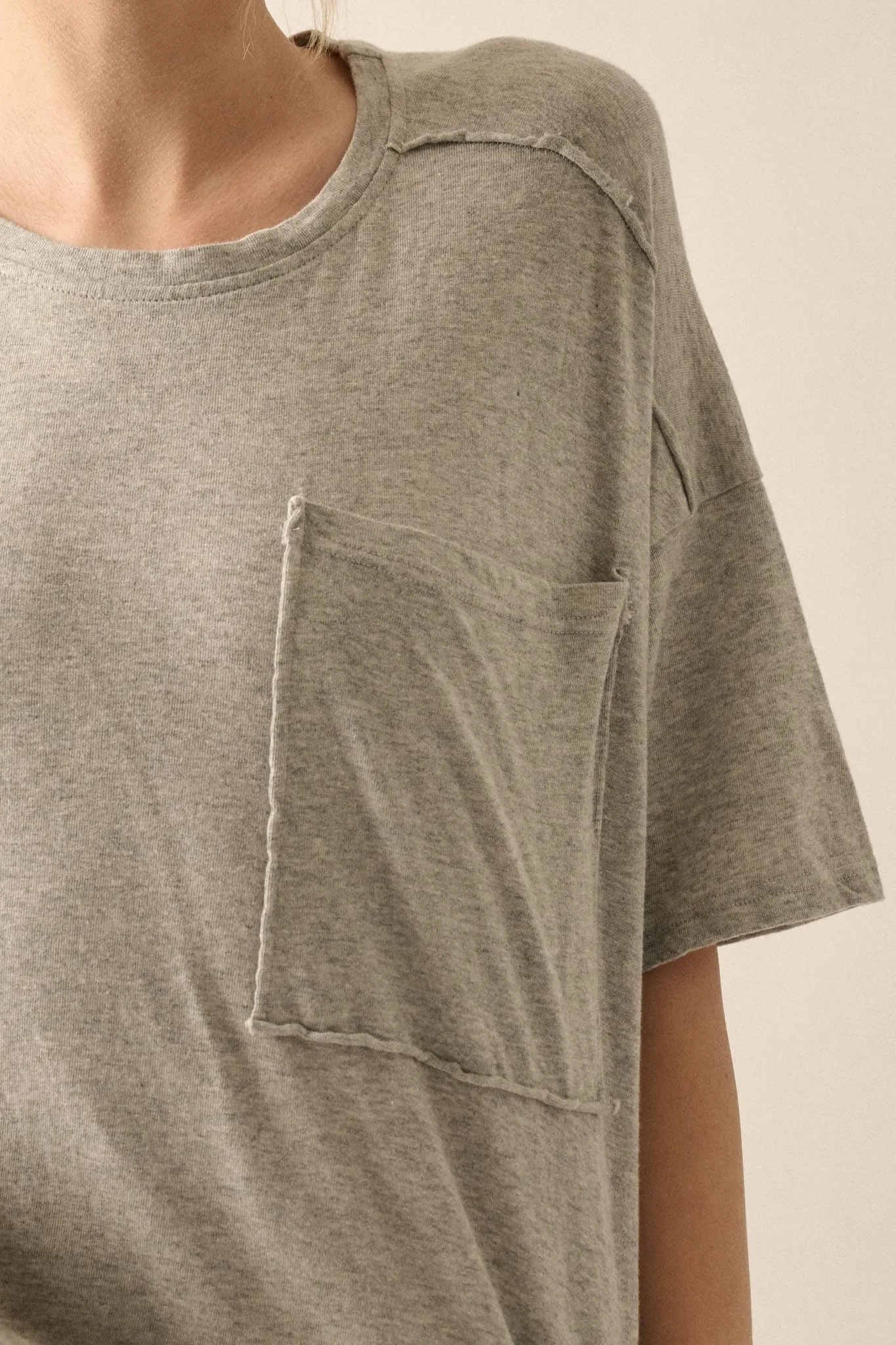 Easy Fit Raw-Edge Loose-Fit Pocket Tee