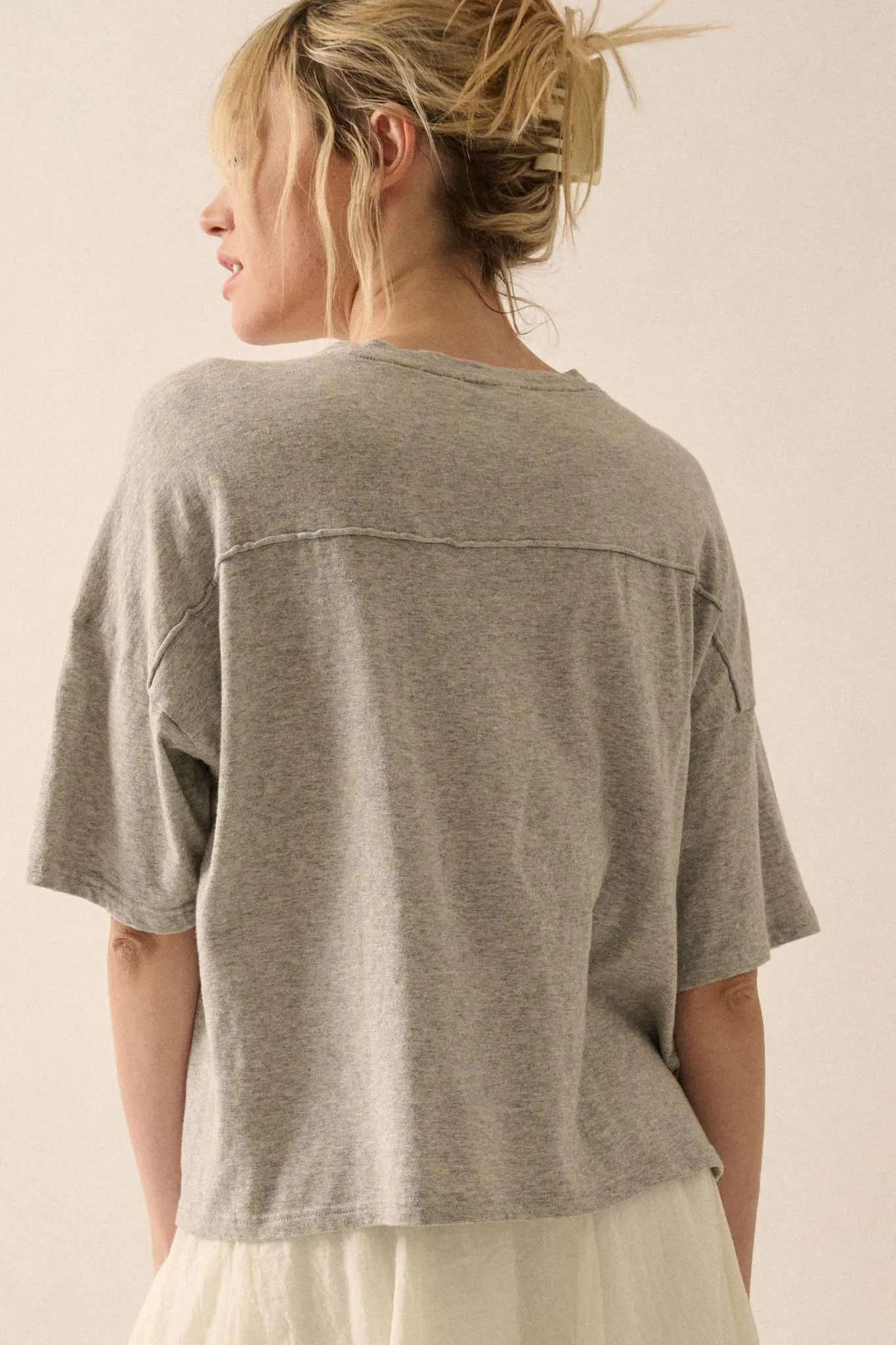 Easy Fit Raw-Edge Loose-Fit Pocket Tee