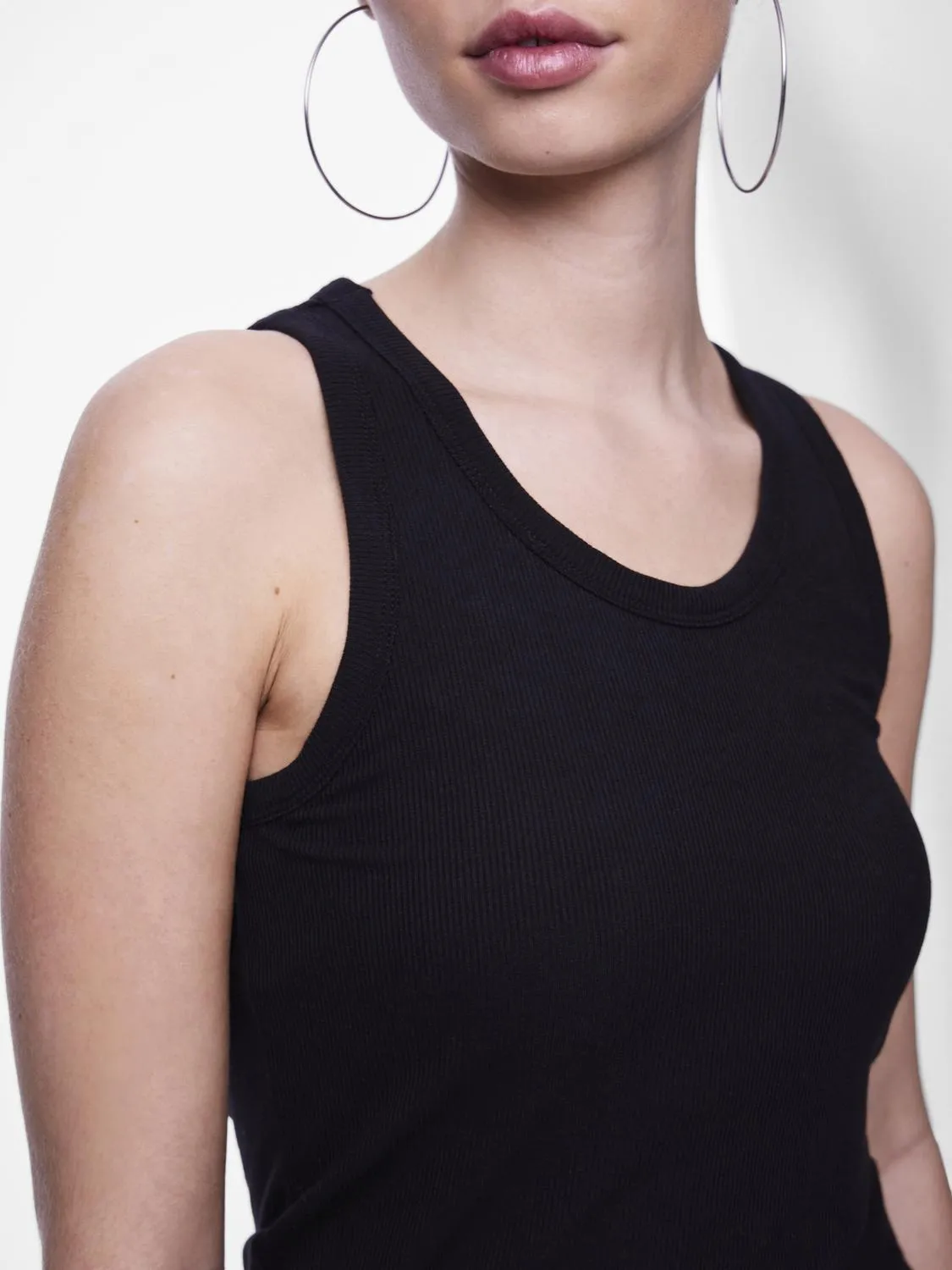 PCANIBI Top - Black