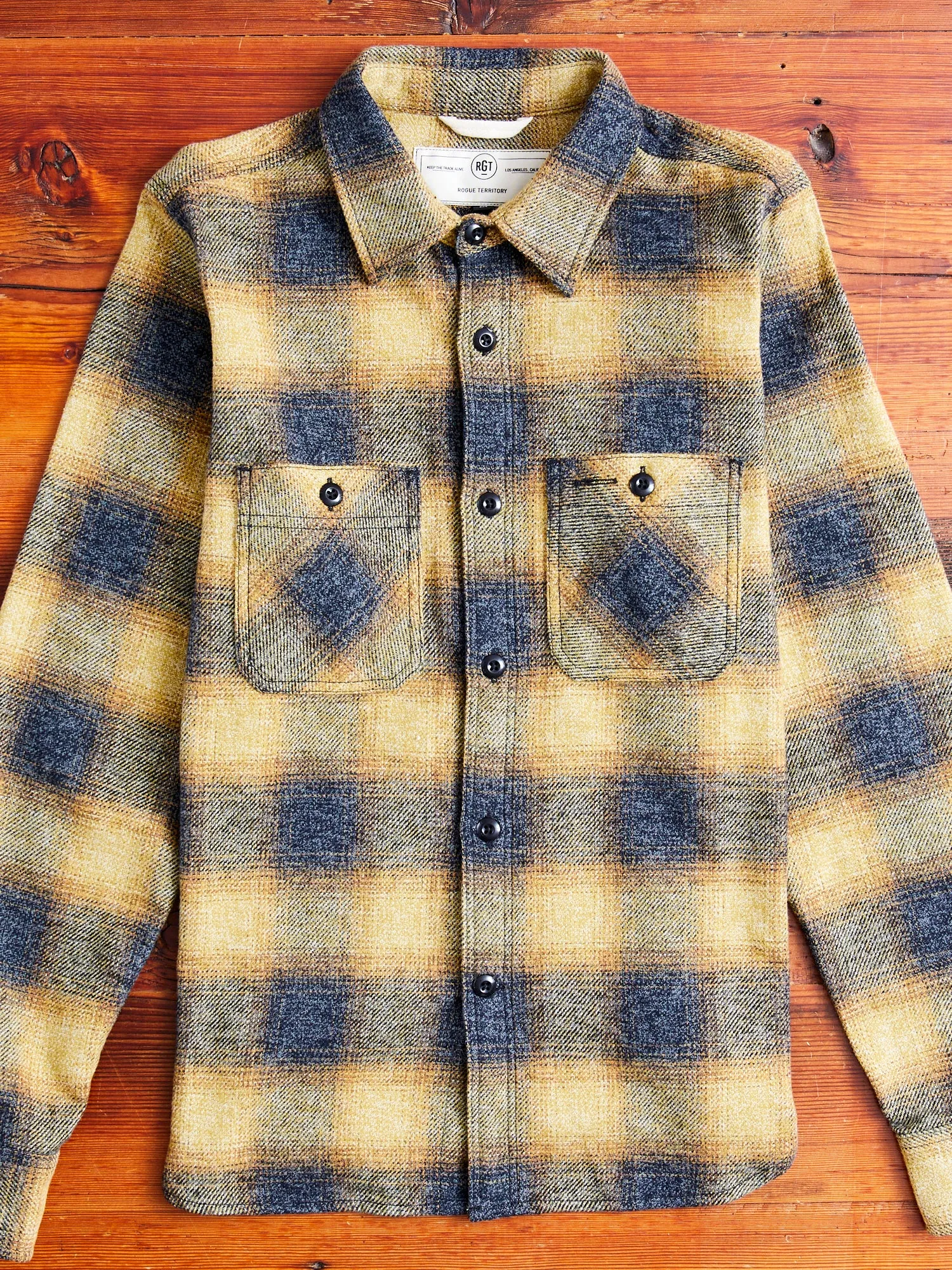 "BM Shirt" in Gold Ombre Plaid