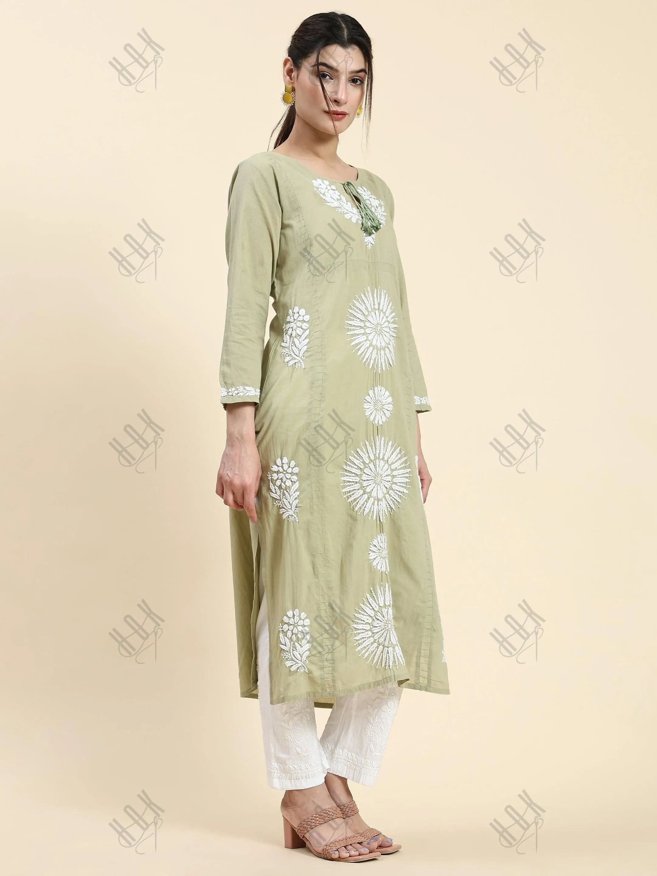 Samma Chikankari Long Kurti In Cotton for Women- Green