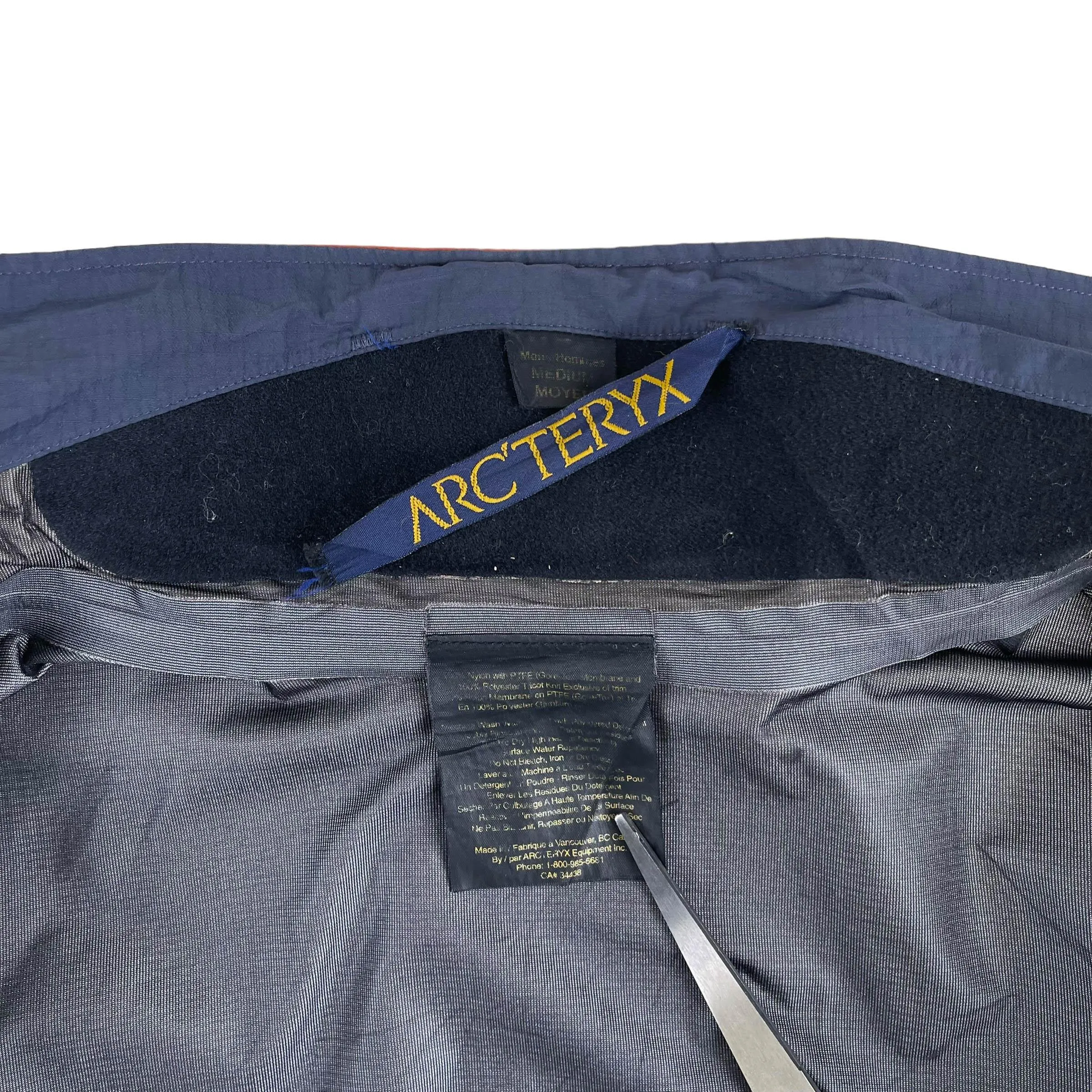 Vintage Arc'teryx Theta SV (M)